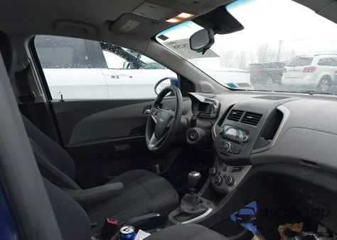 2012 Chevrolet Sonic 1Lt из США, поврежденный, VIN 1G1JD5SH0C4192485
